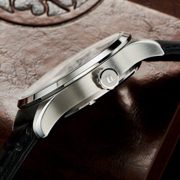 Excellence Automatic Luminous Earth Star Watch GC-YLB - Image 4